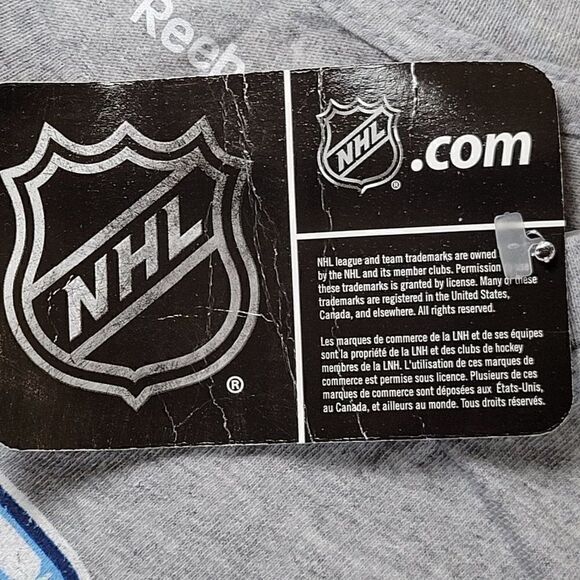 NHLâ2014âNorris RivalryâBoysâShortâSleeveâT-shirtâSzâM - Picture 6 of 8